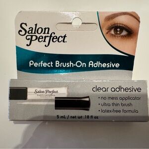 Brush-On Lash Adhesive - Clear